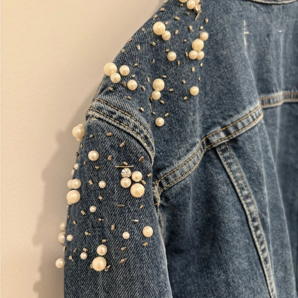 Anthropologie Pilcro Embellished Distressed Denim Trucker Jacket Size Small - Picture 10 of 16